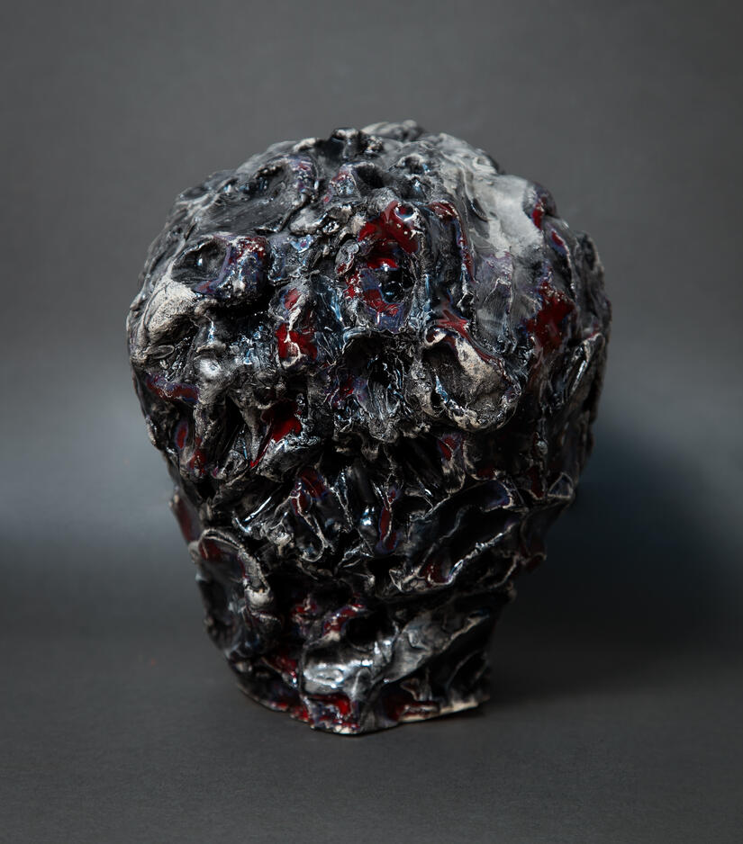 Ceramic sculpture 24×22×19 cm (9.45×8.66×7.48 in)